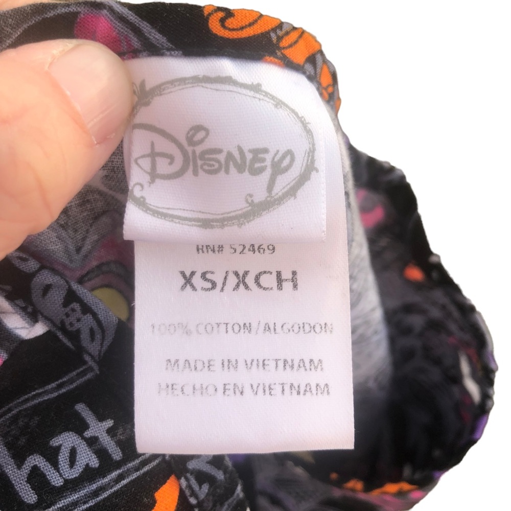 Disney Chesire Cat Halloween Scrub Top size XS - Picture 12 of 12